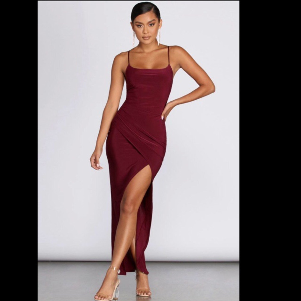 Brand new with tags Burgundy Maxi dress